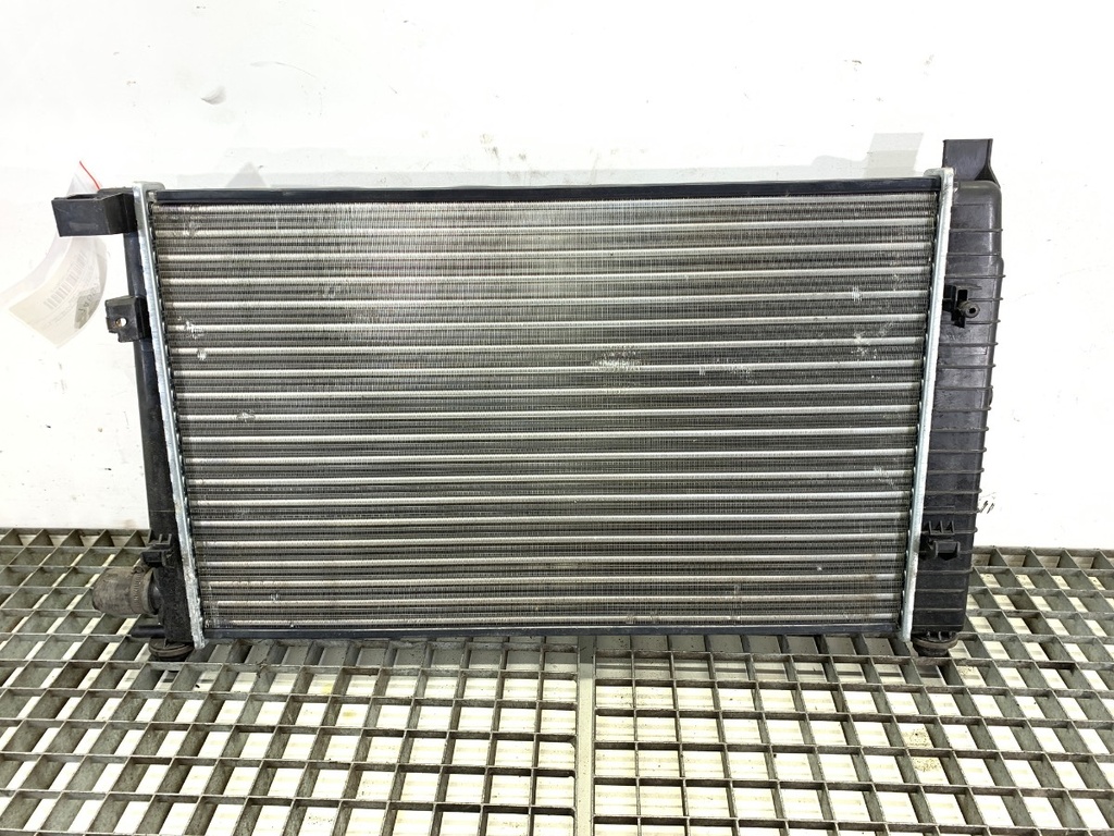 [STARK-746872] Radiador de agua Mercedes-Benz Clase A (W168) 1997-2005