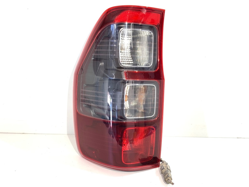 [STARK-910739] Piloto trasero derecho FORD RANGER (TKE) 2011-2022