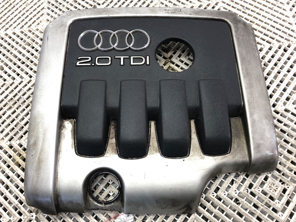 [STARK-754805] Cubierta de motor Audi A3 (8P1) 2.0 TDI 16V 103 kW 2003-2013