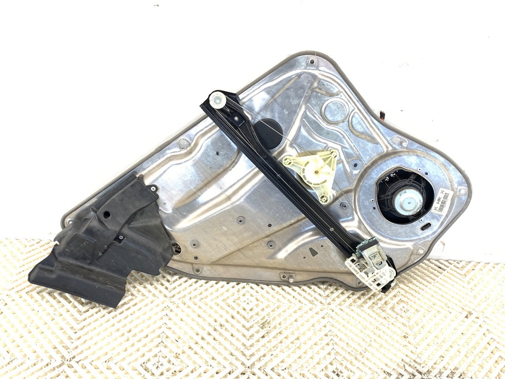 [STARK-760639] Elevalunas trasero derecho Mercedes-Benz GLK (X204) 2008-2015