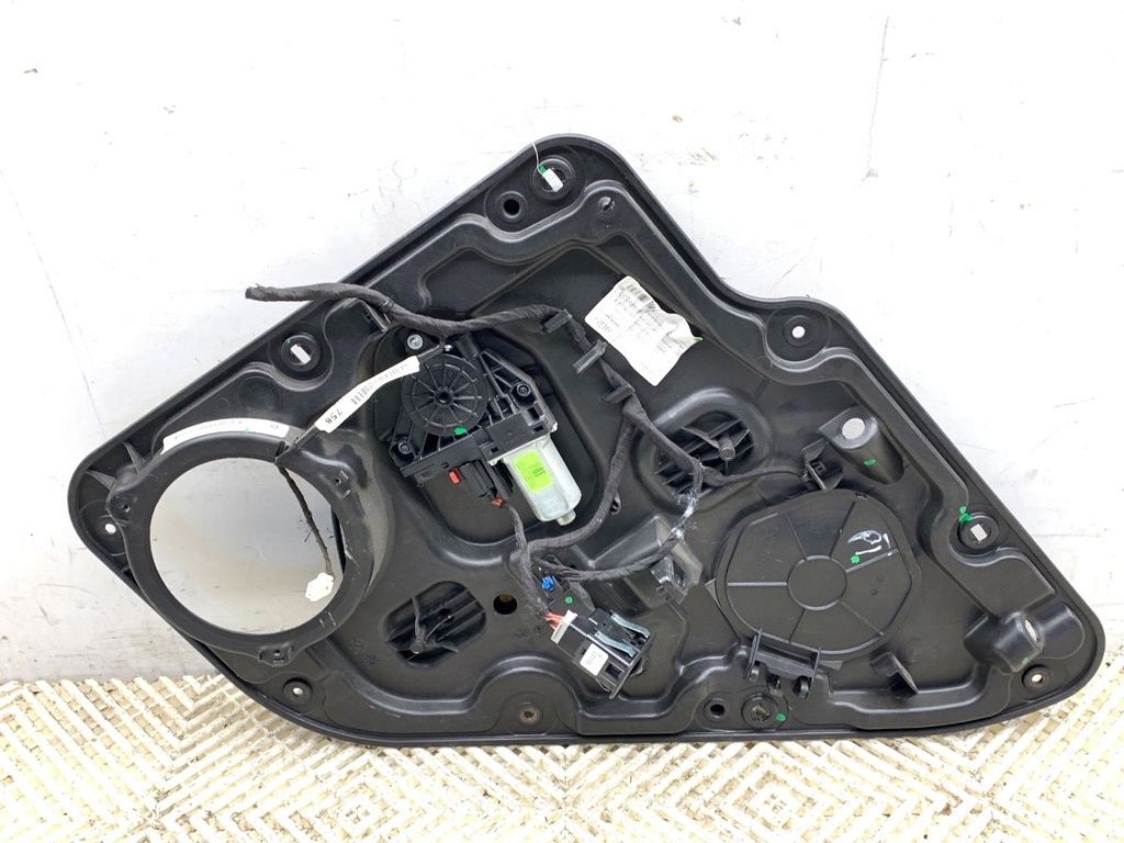 [STARK-773082] Elevalunas eléctrico trasero derecho JEEP Grand Cherokee IV (WK, WK2) 2010-2022