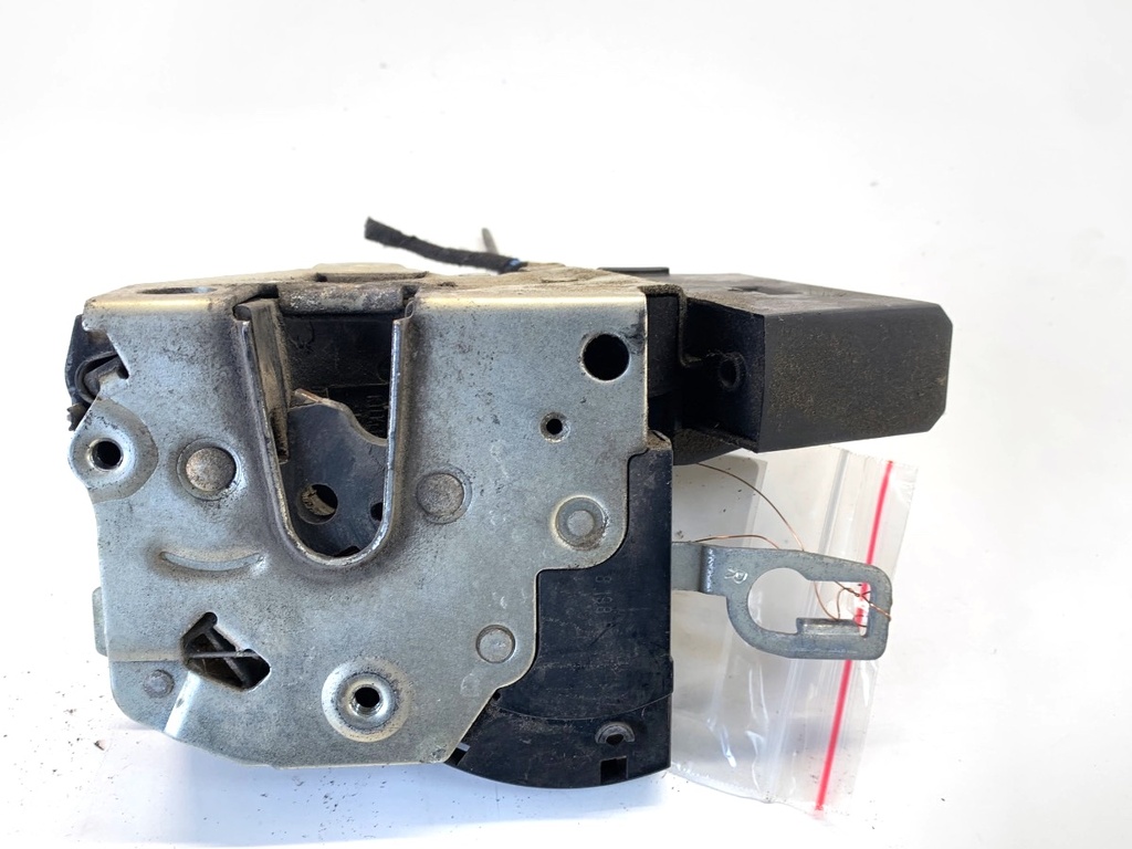 [STARK-871057] Cerradura de puerta delantera derecha BMW Serie 3 Compact (E36) 316i 1994-2000