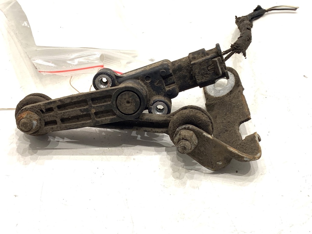[STARK-895781] Sensor de nivel de xenón Mercedes-Benz GLE (V167) 2018-