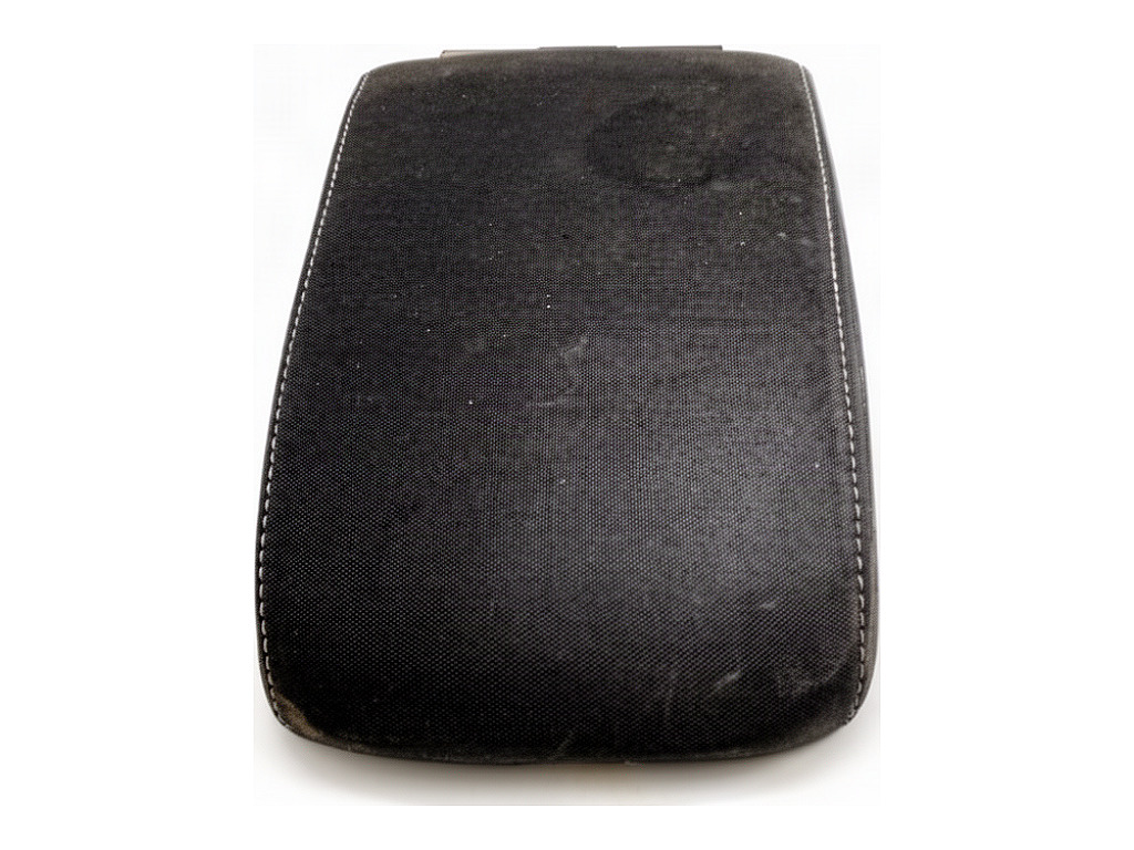 [STARK-937160] Reposabrazos VW Golf VII (5G1, BQ1, BE1, BE2) 2012-2022