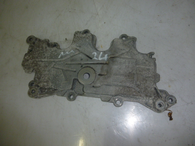 [MTD-110785] Tapa de balancines Renault Megane II 2 BM KM 1.6 gasolina K4M760 8200213066