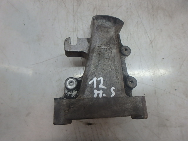 [MTD-116506] Soporte Volvo 960 II 2.9 gasolina B6304S 1366437