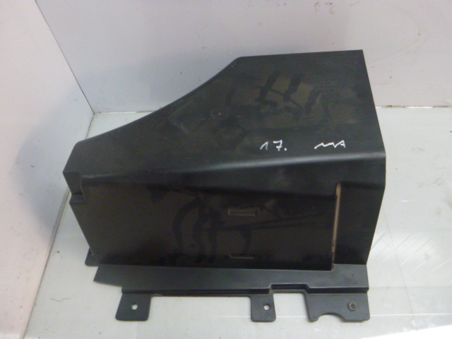 [MTD-127453] Tapa VW Touareg 7LA 2.5 TDI BPE 7L686703L