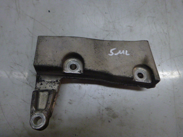[MTD-135970] Soporte motor Saab 9-3 YS3E YS3F YS3D 2.2 TiD D223L
