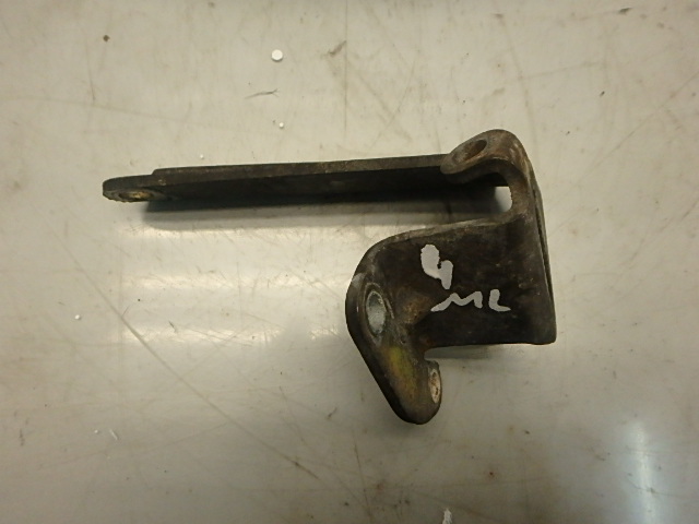 [MTD-139362] Soporte de motor Ford Maverick 2.4 gasolina KA24 1996-1998
