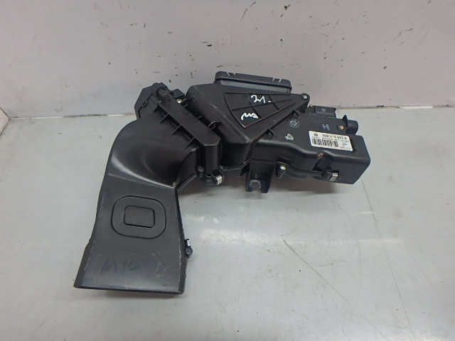 [MTD-143549] Distribuidor de aire izquierdo VW Phaeton 3D 3.2 RHD AYT