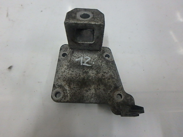 [MTD-143856] Soporte BMW E39 530 530d 3.0 D M57D30 306D1 6751226
