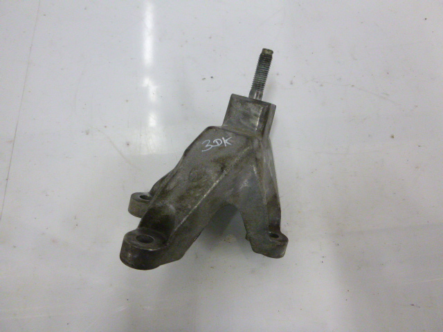 [MTD-144565] Soporte de unidad Ford Focus DA DBW DNW DF 1.6 100 PS FYDB 98AB-7M125-GG