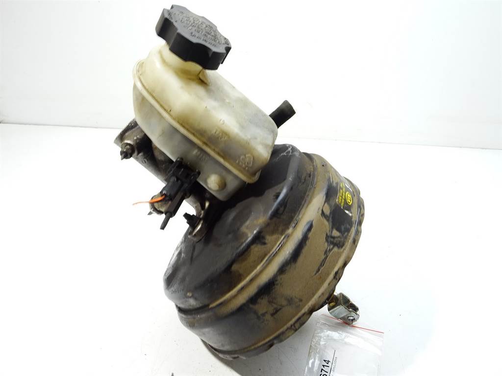 [STARK-326714] Servofreno KIA Sorento I (JC) 3.5 143 kW 2002-2006