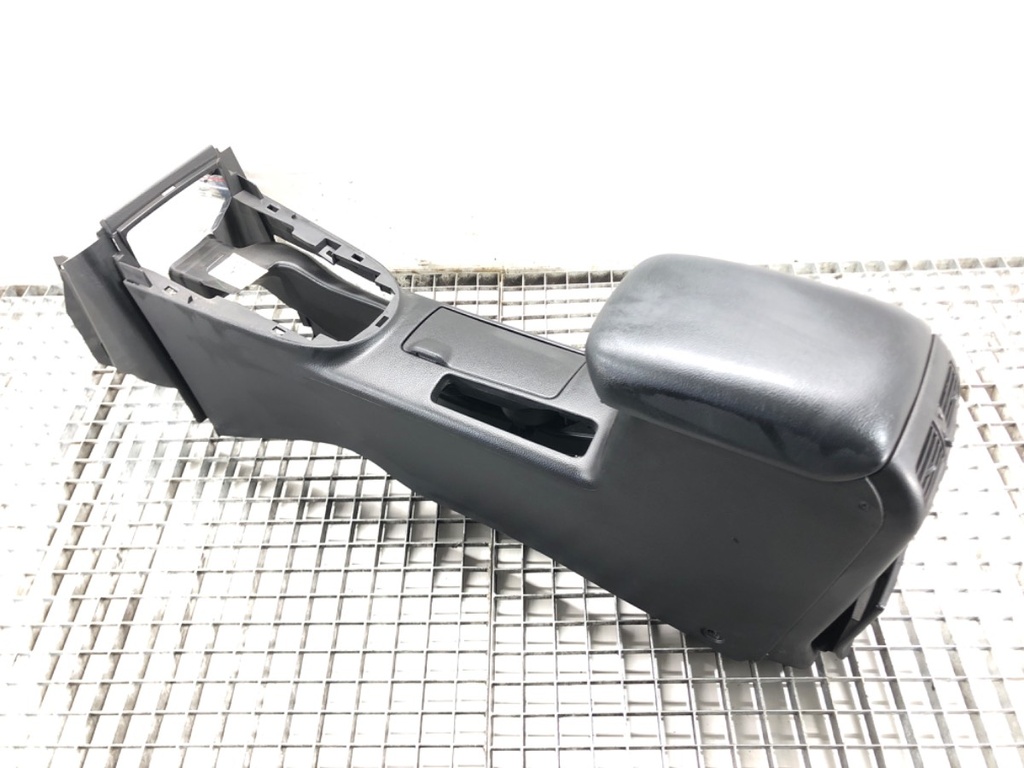 [STARK-480367] Reposabrazos Nissan X-Trail II (T31) 2007-2018