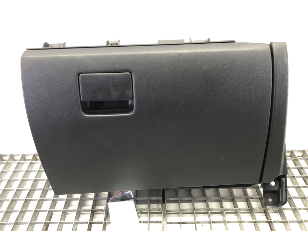 [STARK-535134] Guante de pasajero Mazda 3 (BM, BN) 2013-2022