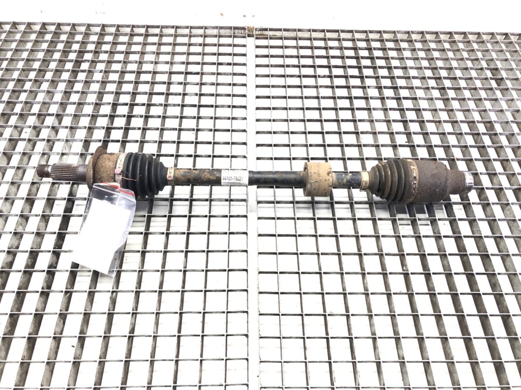 [STARK-557919] Palier delantero derecho SUZUKI SX4 (EY, GY) 1.6 LPG 79 kW 2006-2012