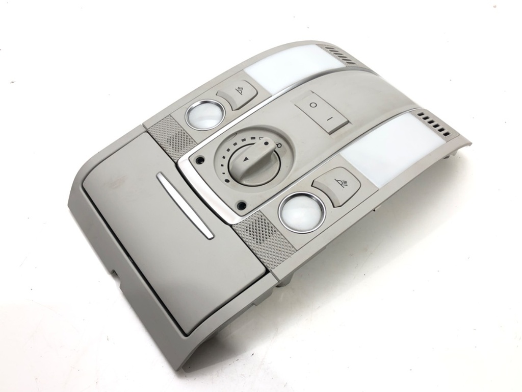 [STARK-565669] Lámpara de techo Audi A6 C6 Avant (4F5) 2004-2011