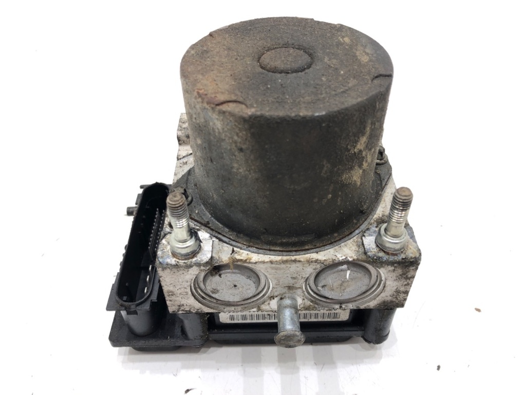 [STARK-600735] Bomba ABS Toyota Avensis Kombi (_T25_) 2003-2008