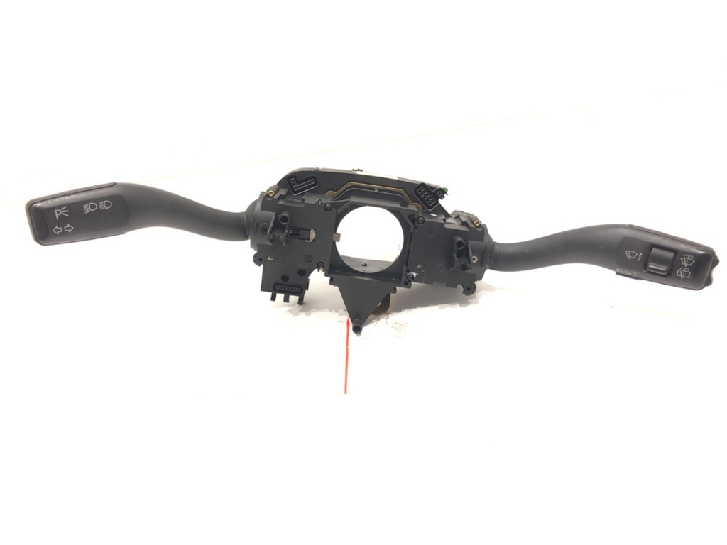 [STARK-600078] Conmutador de luces AUDI A4 B6 Avant (8E5) 2000-2005 1.9 TDI