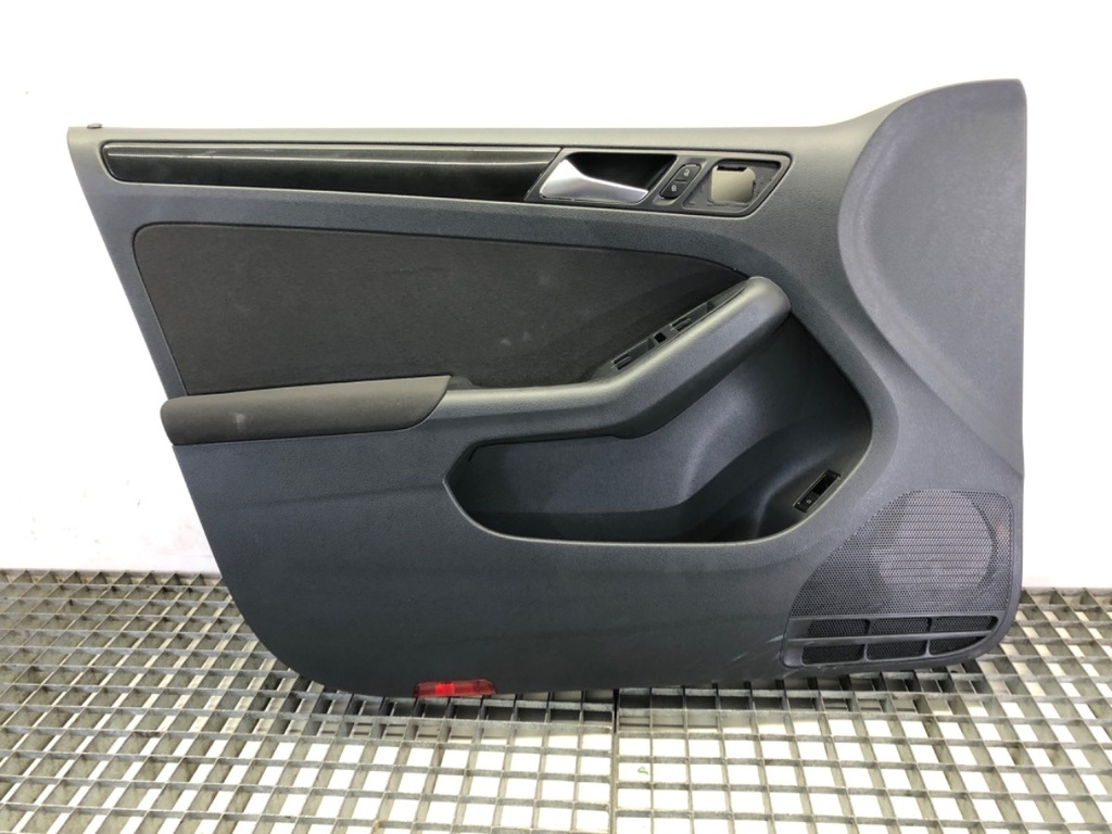 [STARK-607113] Panel de puerta delantero izquierdo VW Jetta IV (162, 163, AV3, AV2) 2008-2022
