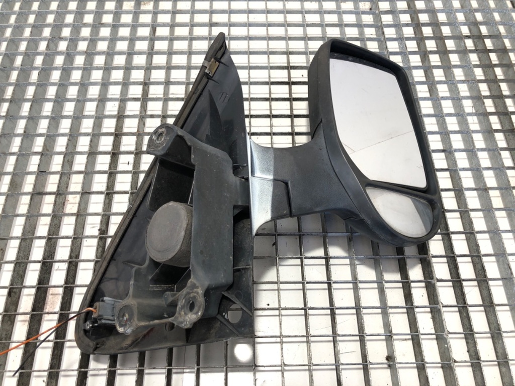 [STARK-608352] Retrovisor derecho Ford Transit Autobus 2000-2006