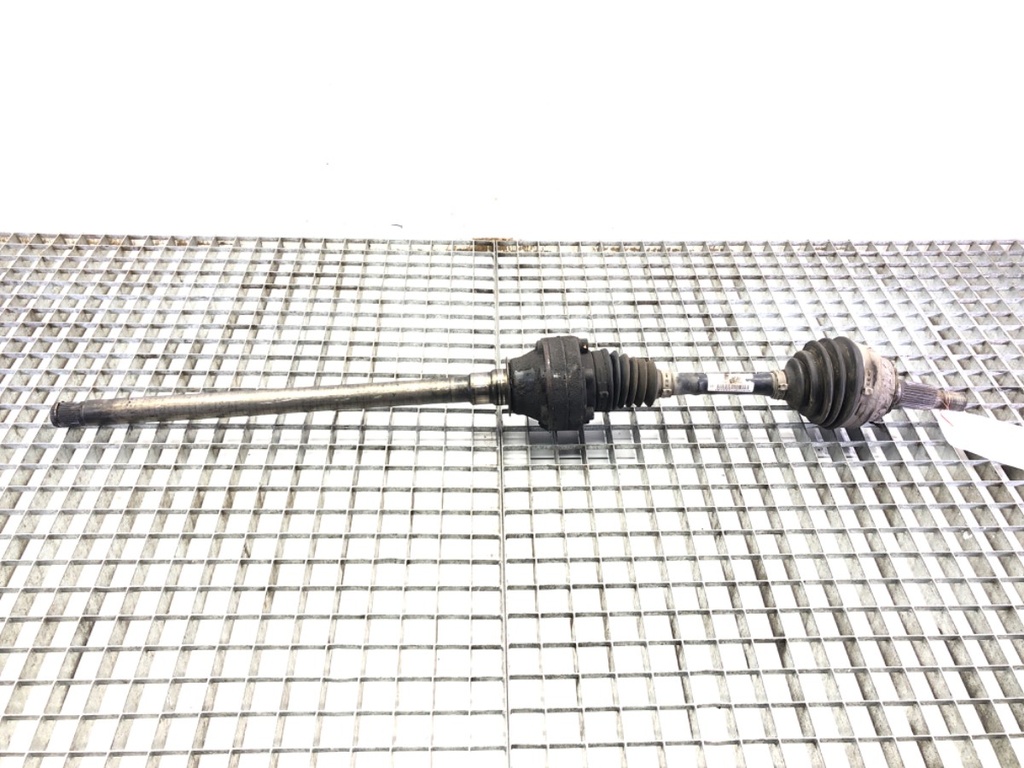 [STARK-610343] Semieje delantero izquierdo Porsche Cayenne (9PA) 2002-2010