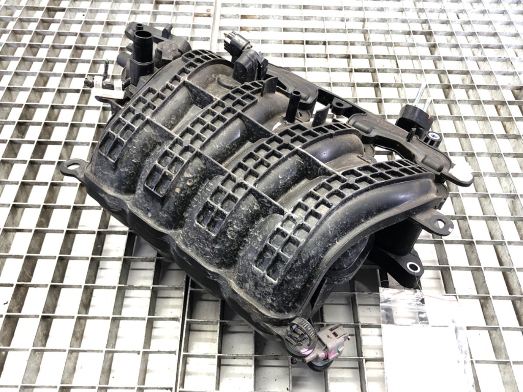[STARK-633873] Colector de admisión Toyota Yaris (_P13_) 1.5 (NSP131_) 2010-2022