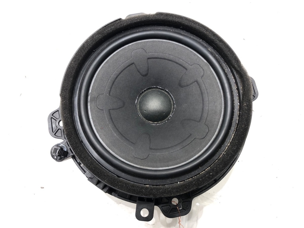 [STARK-643680] Altavoz KIA Sportage V (NQ5) 1.6 T-GDI MEHV 132 kW 2021-2022
