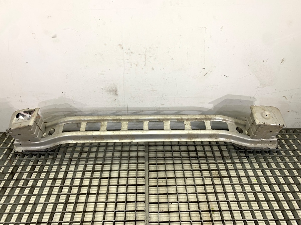 [STARK-746560] Viga de parachoques trasero FIAT Tipo liftback (356_) 2016-2022