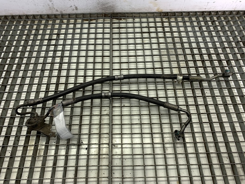 [STARK-752176] Manguito de dirección asistida BMW 7 (F01, F02, F03, F04) 2008-2015