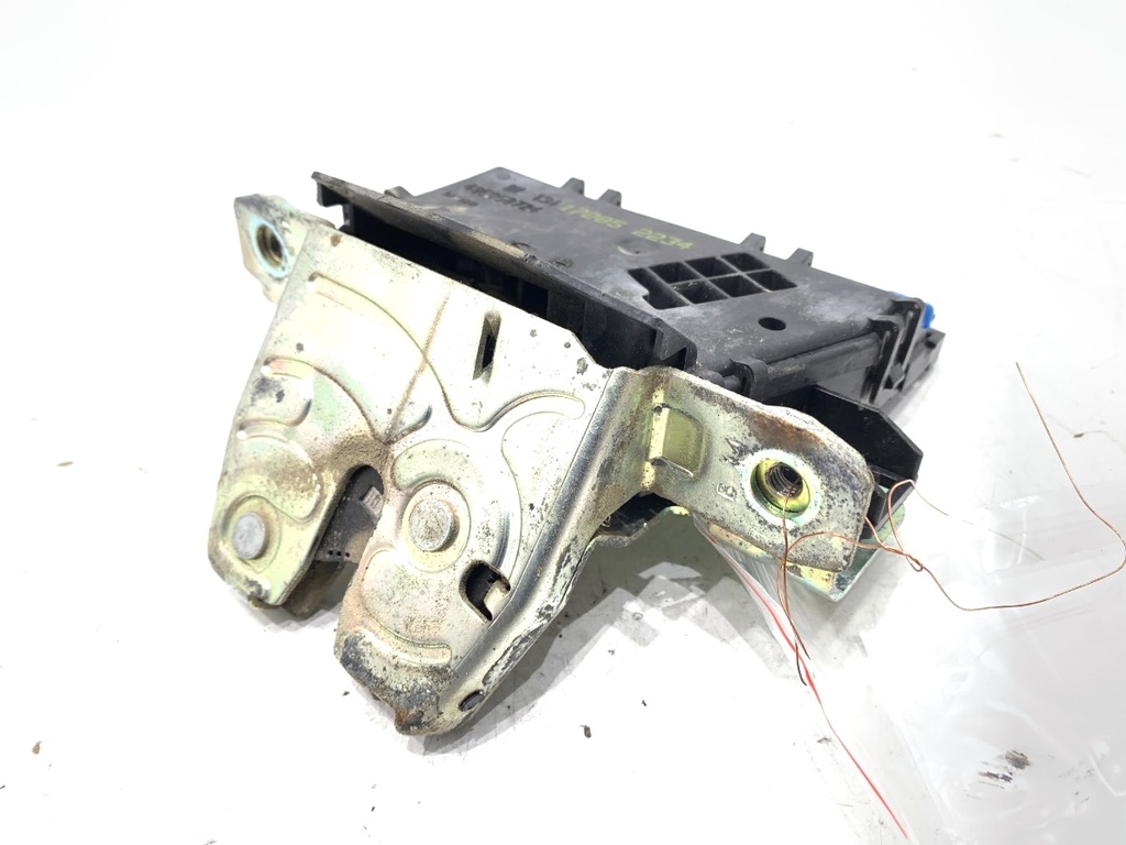 [STARK-761285] Cerradura de portón trasero OPEL ASTRA H (A04) 1.7 CDTI 74 kW 2004-2014