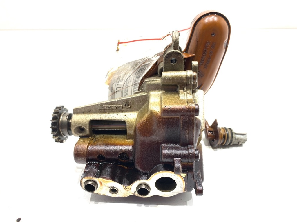 [STARK-777802] Bomba de aceite Nissan Qashqai II 1.2 DIG-T 85 kW