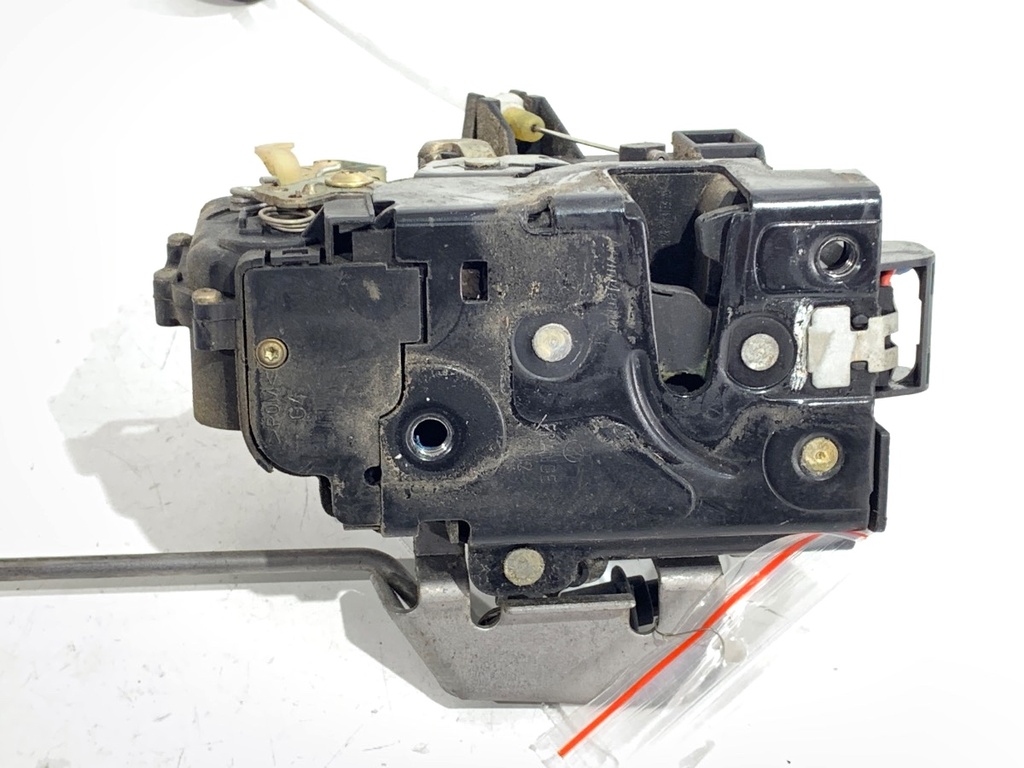 [STARK-790906] Cerradura puerta delantera izquierda Audi A4 B6 (8E2) 2.5 TDI quattro 2000-2005