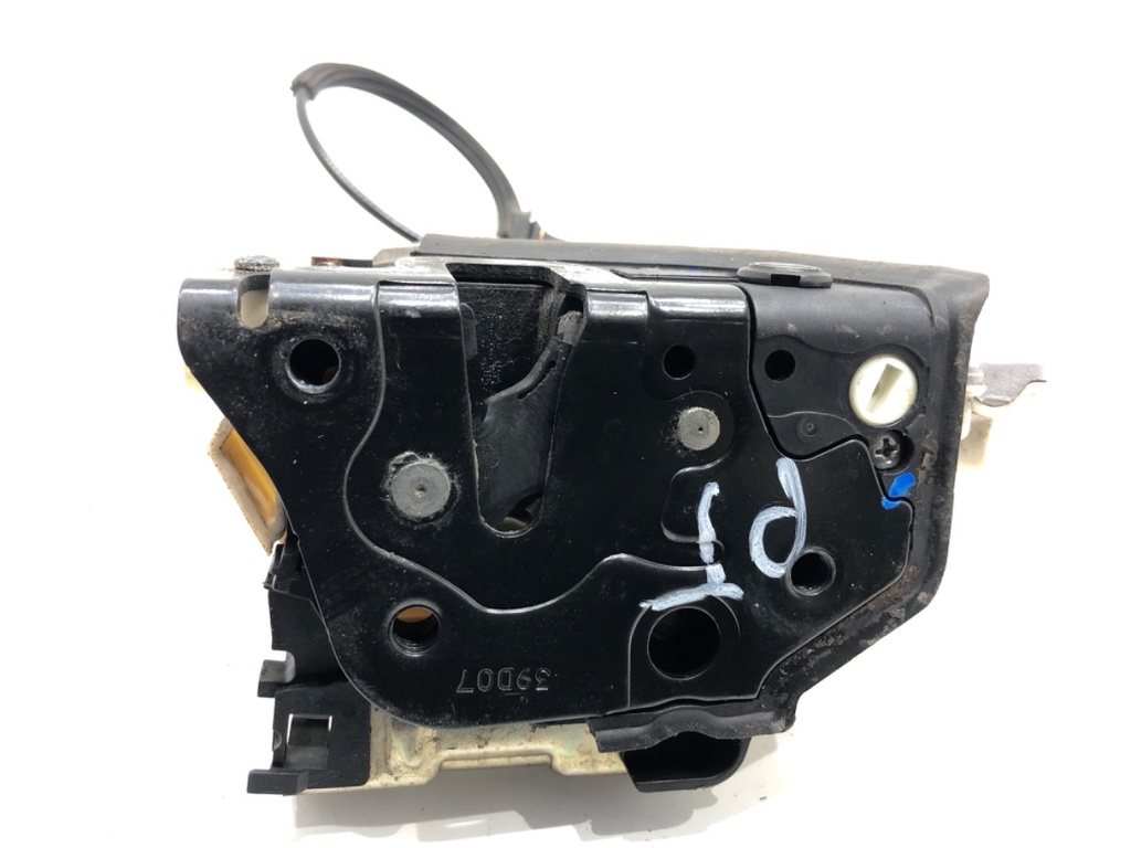 [STARK-799238] Cerradura de puerta trasera derecha Audi A4 B8 (8K2) 2007-2015