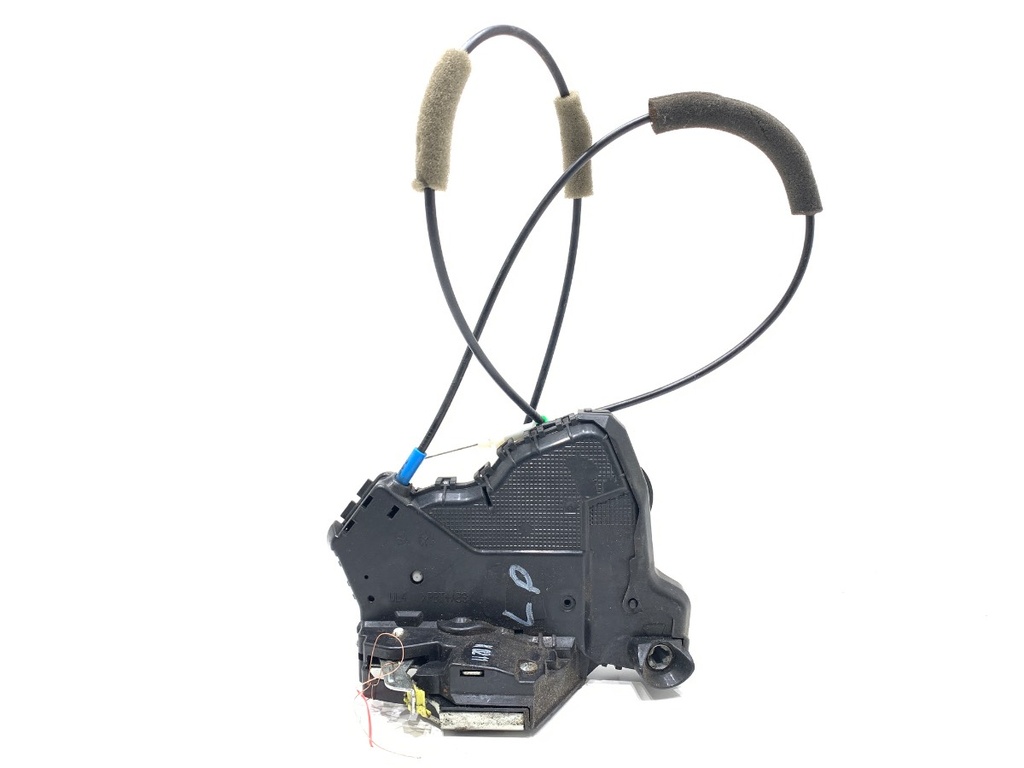 [STARK-805370] Cerradura de puerta delantera izquierda Toyota Avensis sedán (T27) 2008-2018
