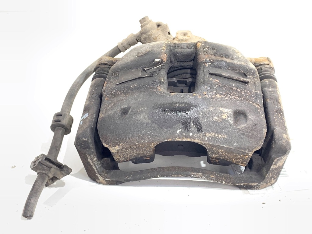 [STARK-810197] Pinza de freno delantera derecha Toyota Proace City 1.5 D-4D 2019-2022
