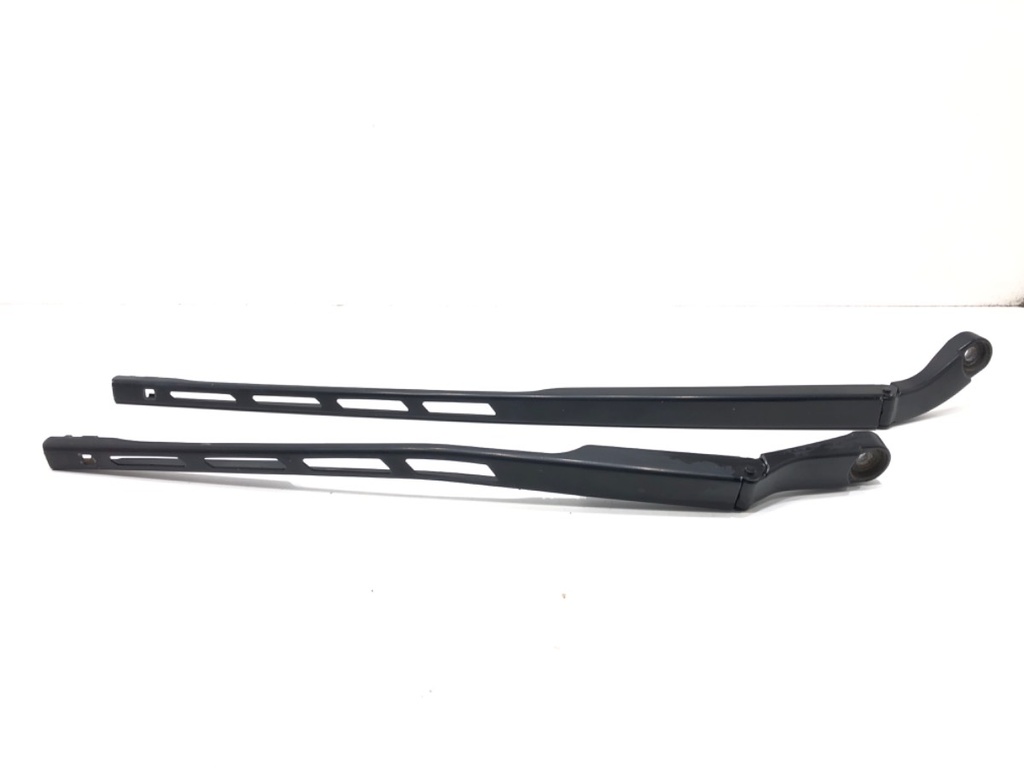 [STARK-818857] Brazo de limpiaparabrisas delantero AUDI A8 D4 (4H2, 4H8, 4HC, 4HL) 2009-2018