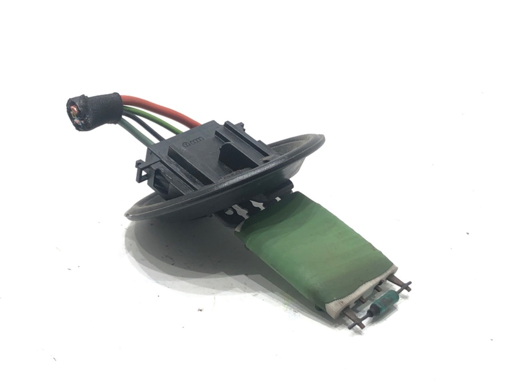 [STARK-819200] Soporte de cojinete de soplador SEAT IBIZA IV (6J5, 6P1) 2008-2017