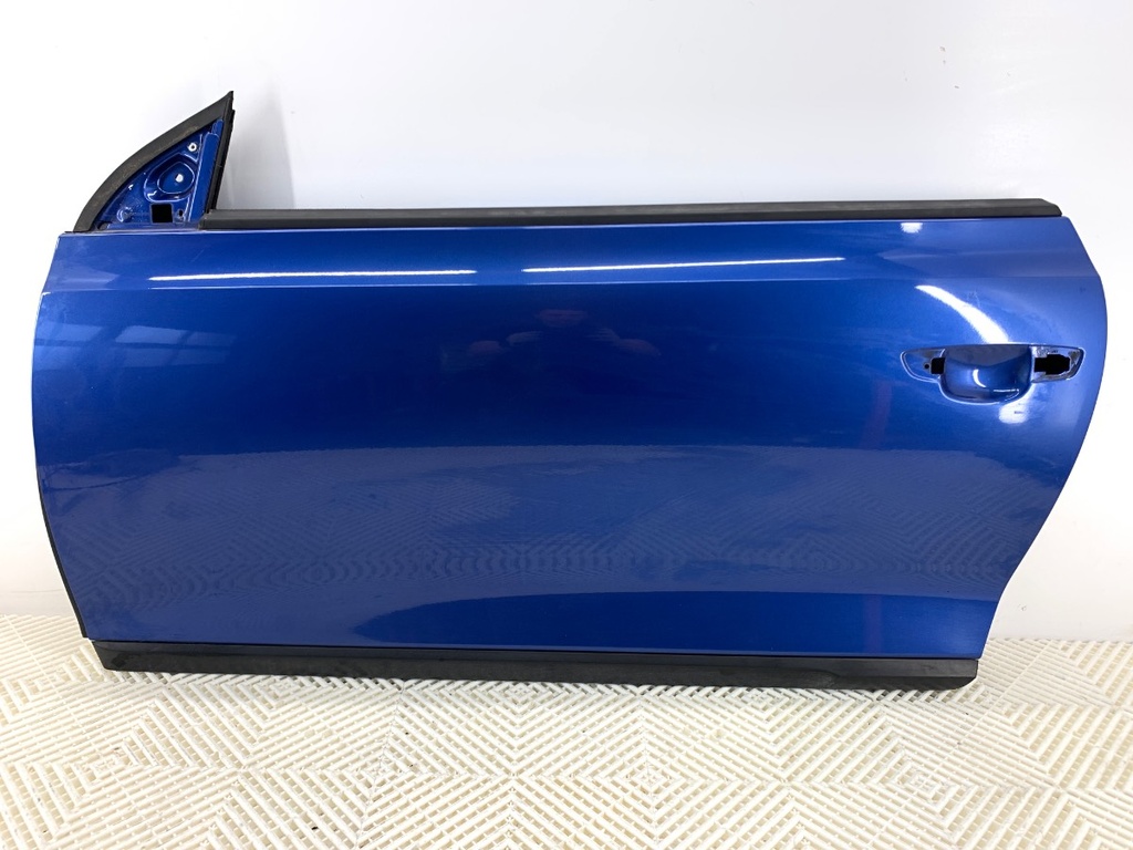 [STARK-891657] Puerta delantera izquierda VW Scirocco III (137, 138) 2008-2017