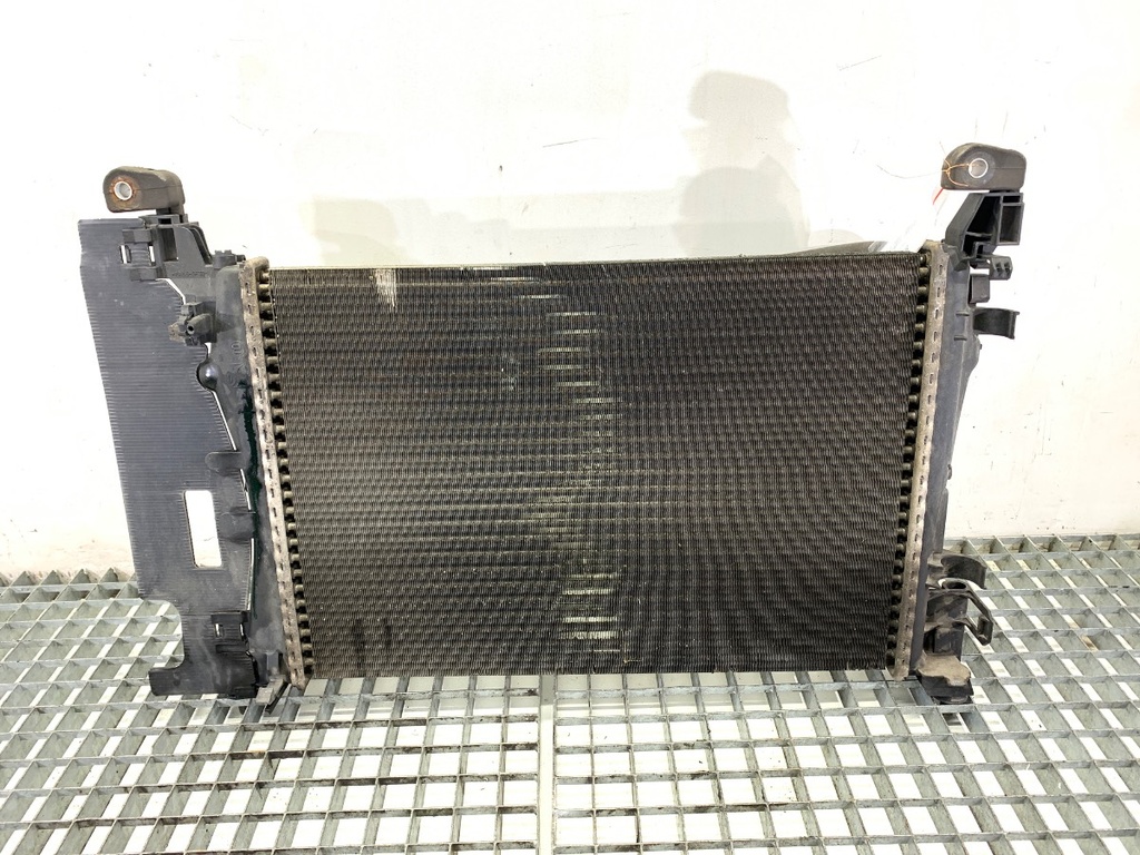 [STARK-822060] Radiador de agua FIAT Grande Punto (199_) 1.4 57 kW 2005-2022
