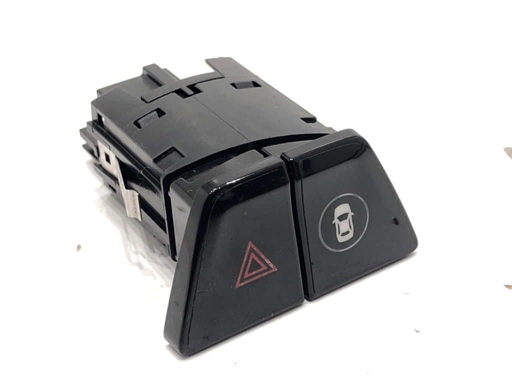 [STARK-827681] Interruptor de luces de emergencia BMW Serie 5 (G30, F90) 2016-2022