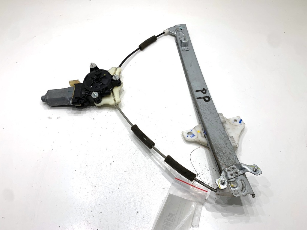 [STARK-832697] Elevador de ventanilla delantero derecho HYUNDAI i20 II (GB, IB) 1.4 74 kW 2014-2022