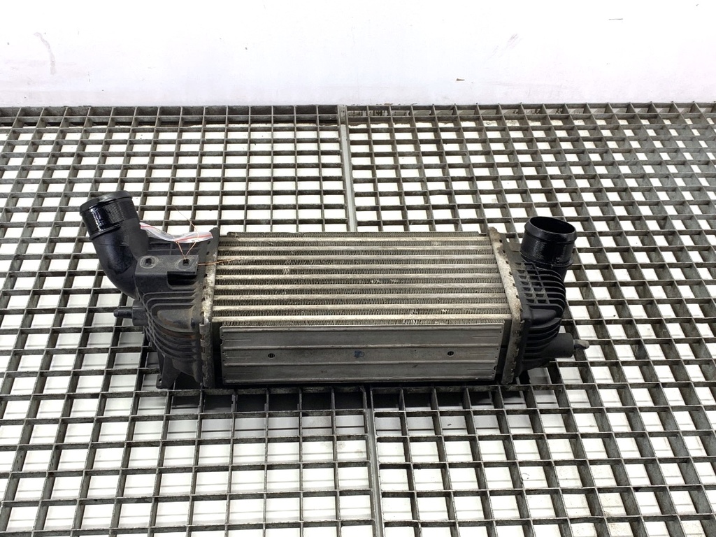 [STARK-840932] Intercooler PEUGEOT 508 SW I (8E_) 2.0 HDi 180 RXH 133 kW 2014-2018