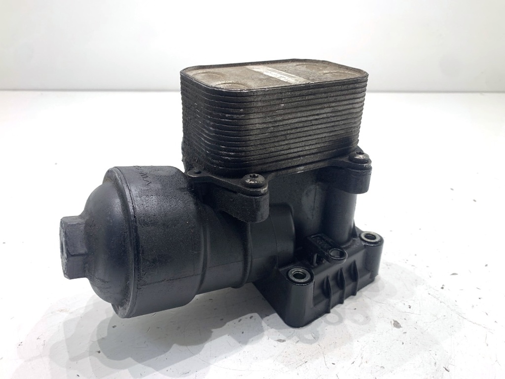 [STARK-844280] Base de filtro de aceite VW Crafter 30-50 (2F_) 2.0 TDI 80 kW 2011-2016