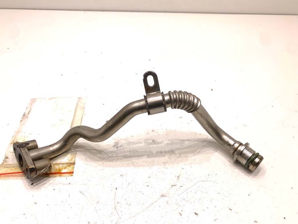 [STARK-848848] Manguito de turbocompresor Nissan Qashqai II (J11) 1.3 DIG-T 103 kW 2018-2022