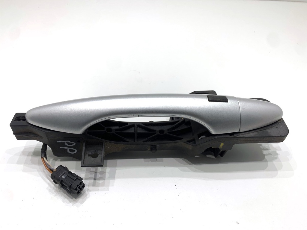 [STARK-849676] Manilla exterior de puerta delantera derecha HYUNDAI ix35 (LM, EL, ELH) 2009-2022