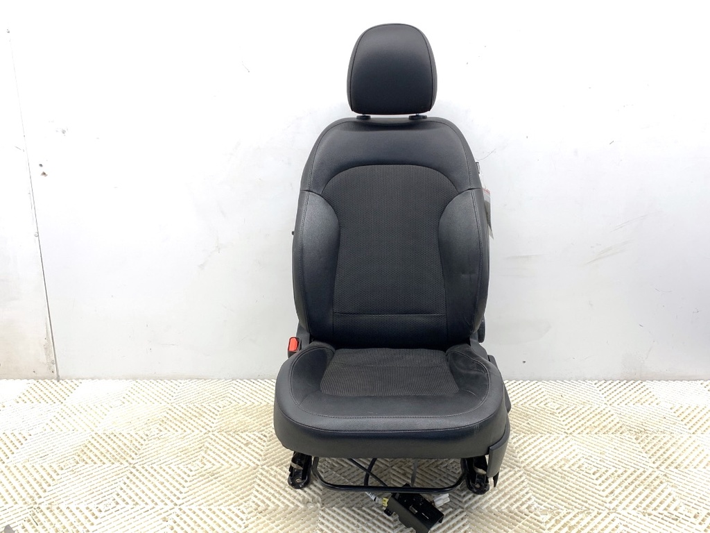 [STARK-893431] Asiento delantero izquierdo HYUNDAI ix35 (LM, EL, ELH) 2009-2022