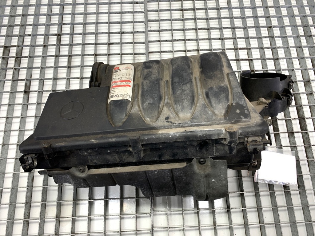 [STARK-866188] Caja de filtro de aire Mercedes-Benz Clase A (W169) 2004-2012