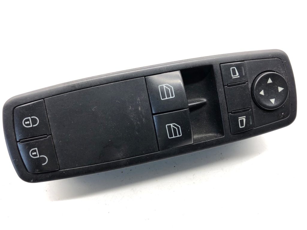 [STARK-866191] Interruptor de elevalunas Mercedes-Benz Clase A (W169) 2004-2012