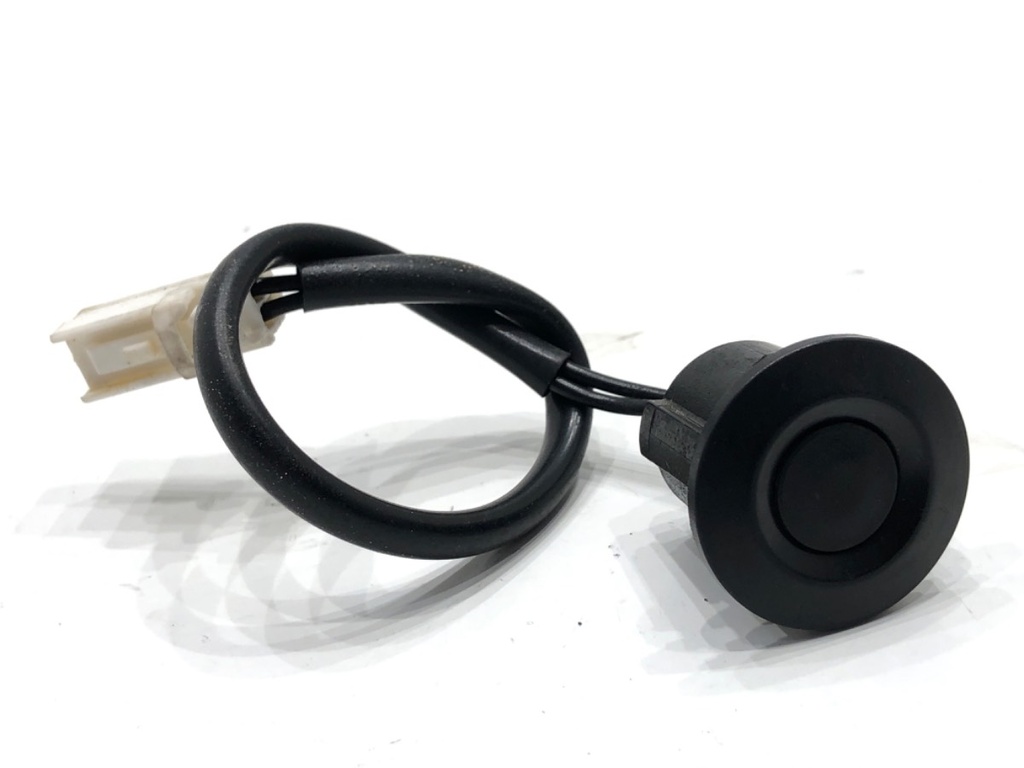 [STARK-869436] Manilla de portón trasero Mazda 2 (DE_, DH_) 2007-2015